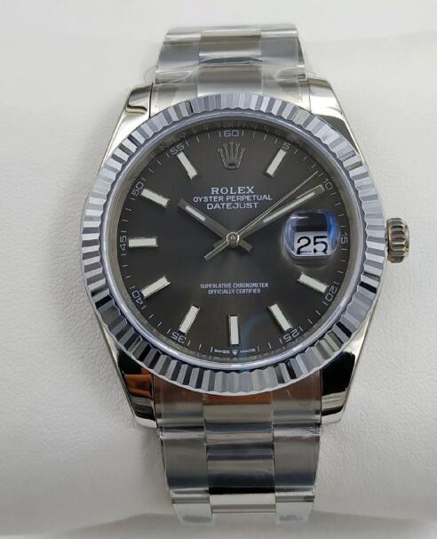 Swiss-made Rolex copy watches have the proper size for most men. 